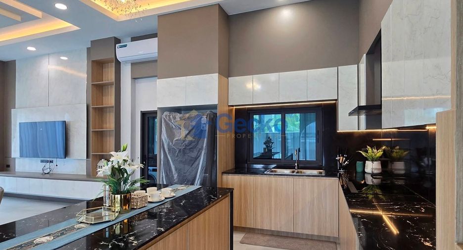 Casa en venta de 4 habitaciones en East Pattaya, Pattaya