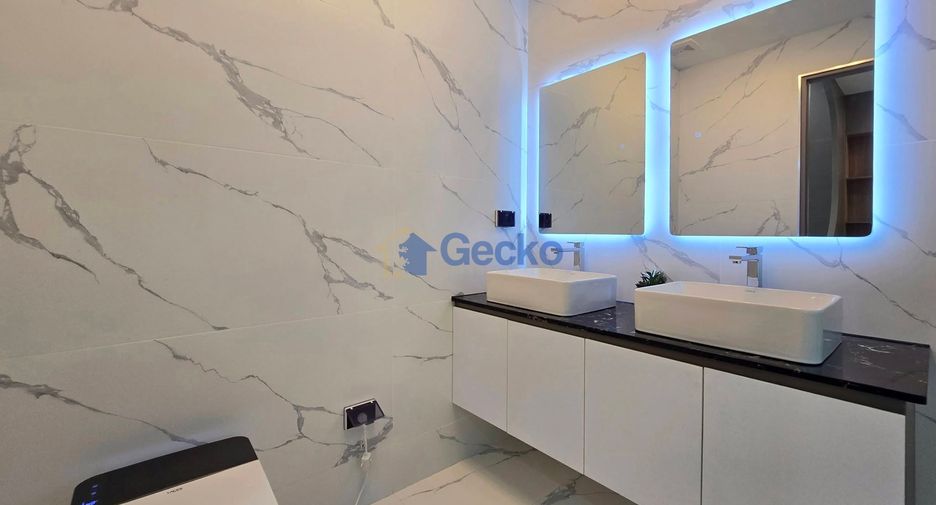 Casa en venta de 4 habitaciones en East Pattaya, Pattaya