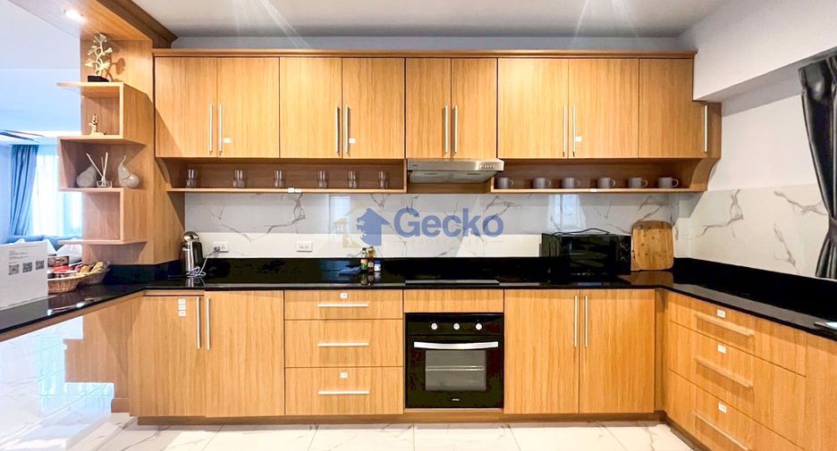 Casa en venta de 4 habitaciones en South Pattaya, Pattaya