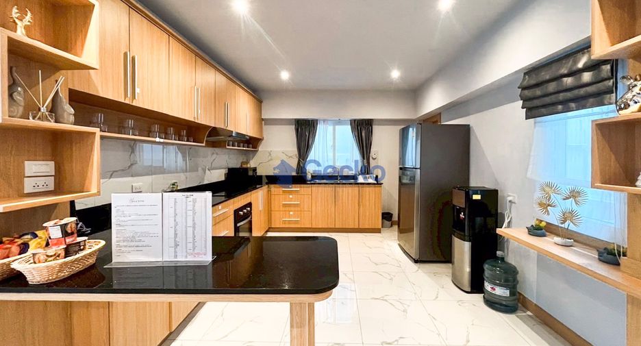 Casa en venta de 4 habitaciones en South Pattaya, Pattaya