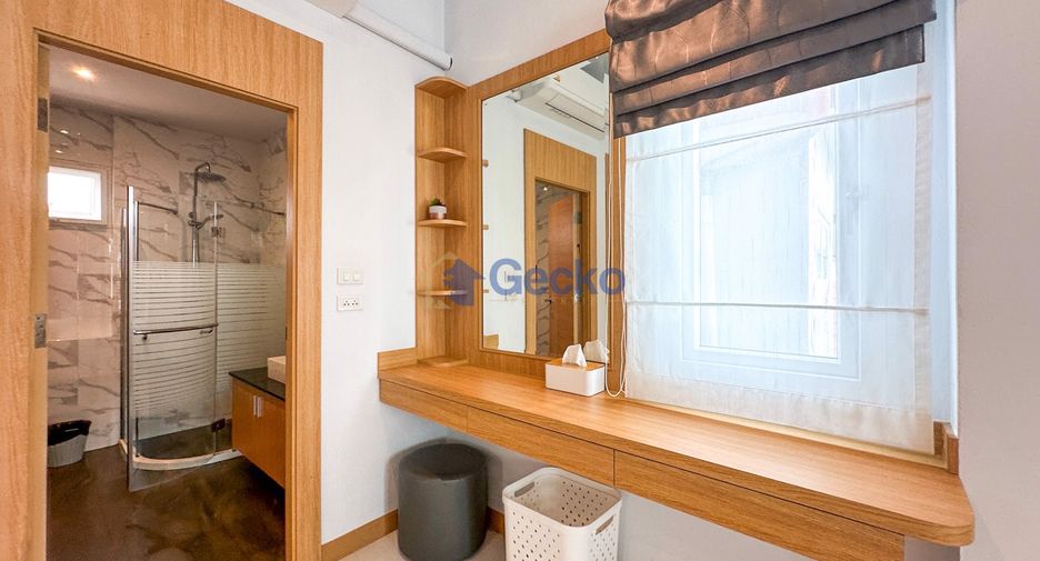 Casa en venta de 4 habitaciones en South Pattaya, Pattaya