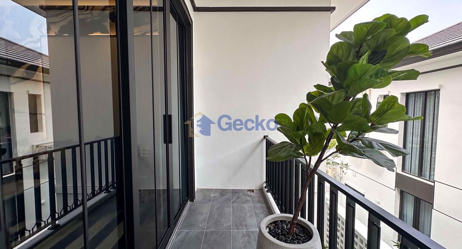For sale 4 ベッドルーム house in Bang Lamung, Chonburi