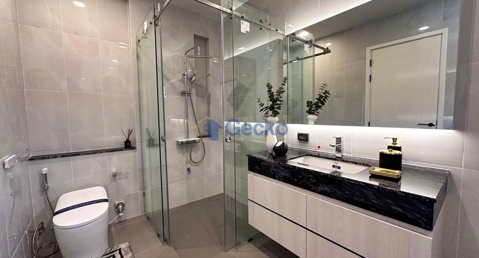 For sale 4 ベッドルーム house in Bang Lamung, Chonburi