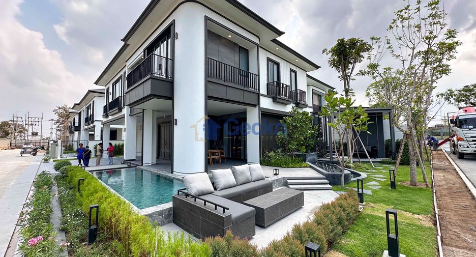 For sale 4 ベッドルーム house in Bang Lamung, Chonburi
