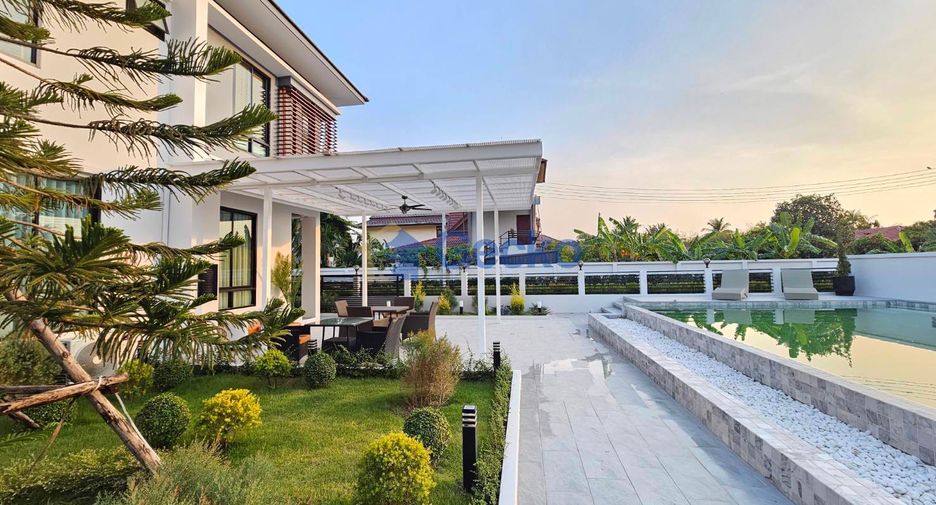 À vendre 4 chambres maison à East Pattaya, Pattaya