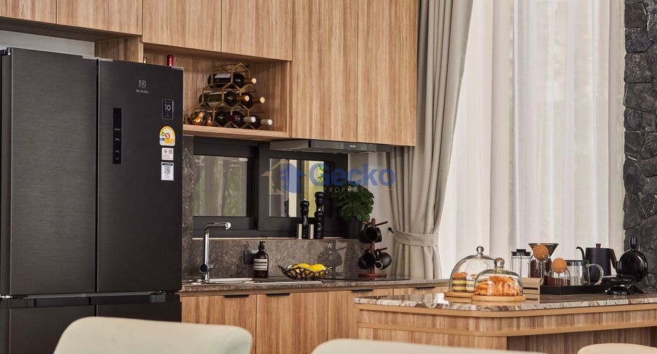 Haus zum Kauf mit 4 Zimmer in East Pattaya, Pattaya