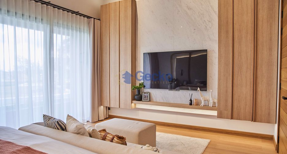 For sale 3 bedrooms house in East Pattaya, Pattaya