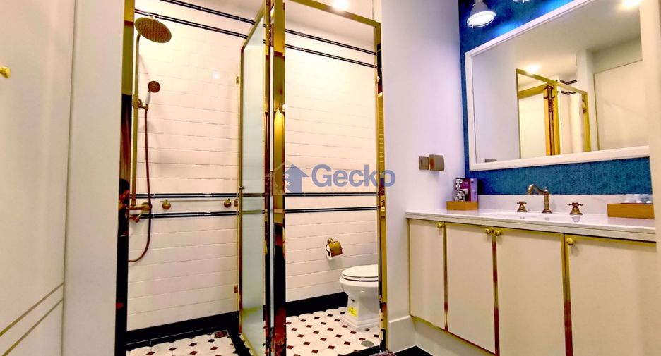 For rent 2 bedrooms condo in Sattahip, Chonburi