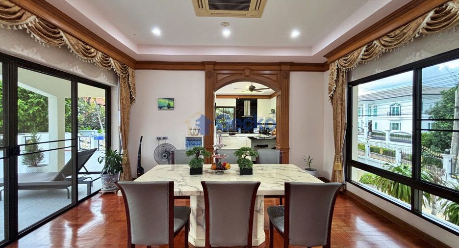 Haus zum Kauf mit 4 Zimmer in East Pattaya, Pattaya