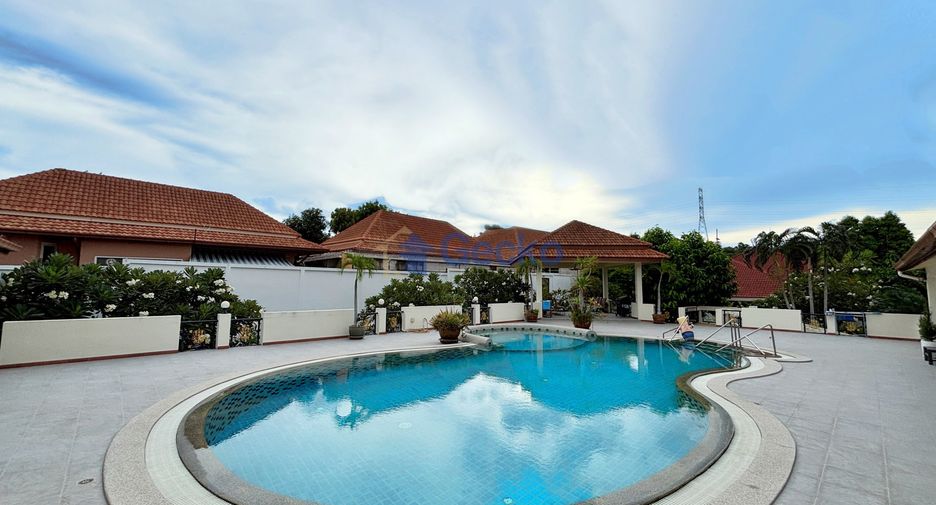 Haus zum Kauf mit 4 Zimmer in East Pattaya, Pattaya