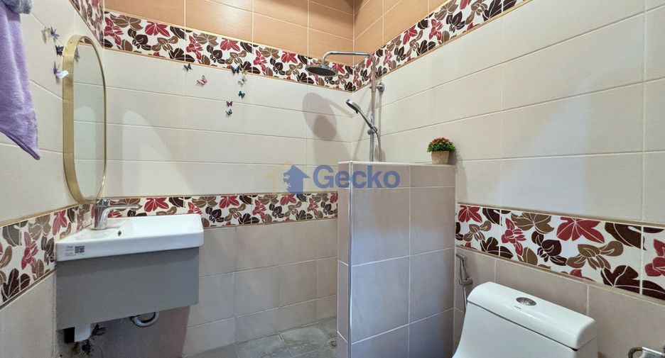 Haus zum Kauf mit 4 Zimmer in East Pattaya, Pattaya