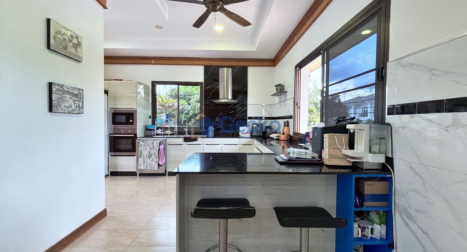 Haus zum Kauf mit 4 Zimmer in East Pattaya, Pattaya