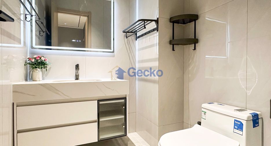 For sale 4 bedrooms house in Jomtien, Pattaya