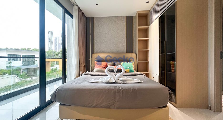 For sale 4 bedrooms house in Jomtien, Pattaya