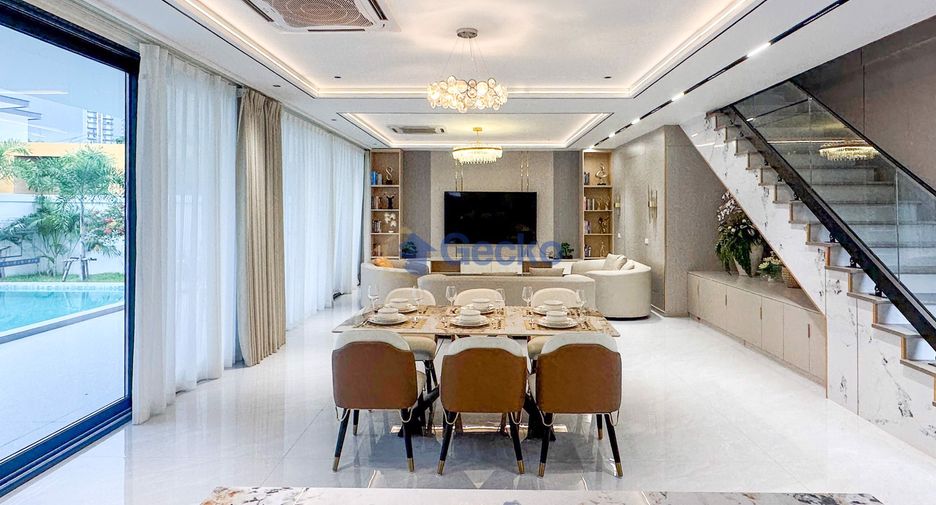 For sale 4 bedrooms house in Jomtien, Pattaya