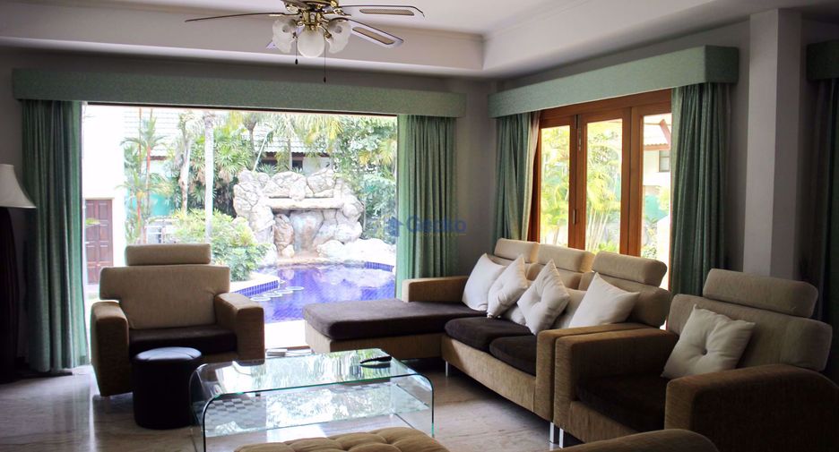 For rent 6 bedrooms house in East Pattaya, Pattaya