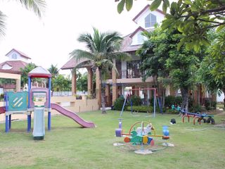 À louer 6 chambres maison à Bang Lamung, Chonburi