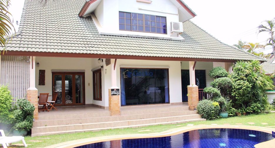 For rent 6 bedrooms house in East Pattaya, Pattaya