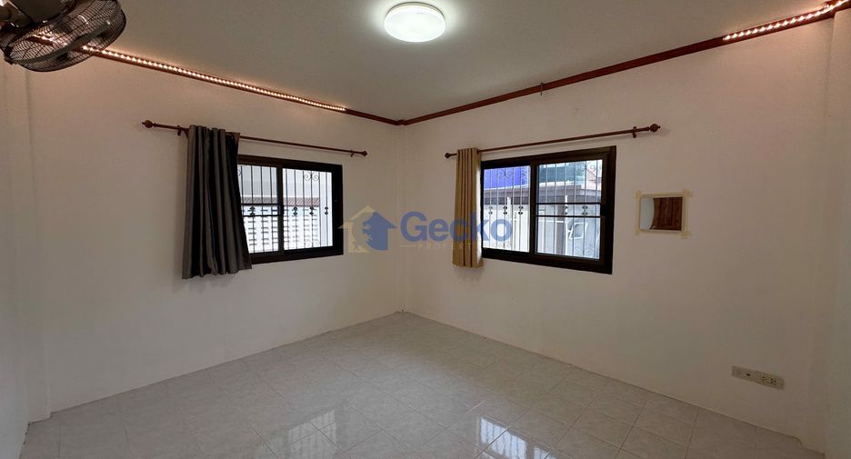 À vendre 4 chambres maison à Jomtien, Pattaya