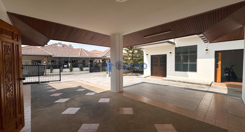 À vendre 4 chambres maison à Jomtien, Pattaya