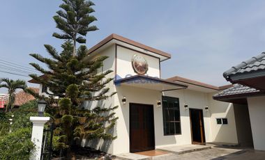 Haus zum Kauf mit 4 Zimmer in Jomtien, Pattaya