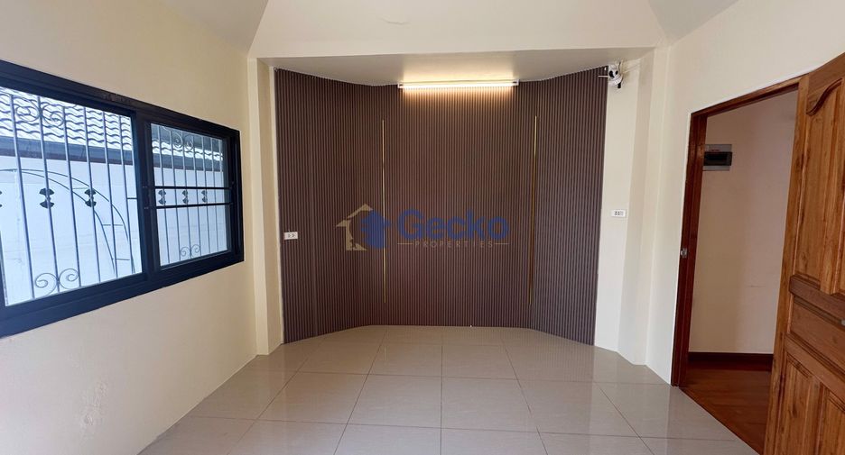 À vendre 4 chambres maison à Jomtien, Pattaya