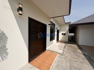 For sale 4 bedrooms house in Bang Lamung, Chonburi