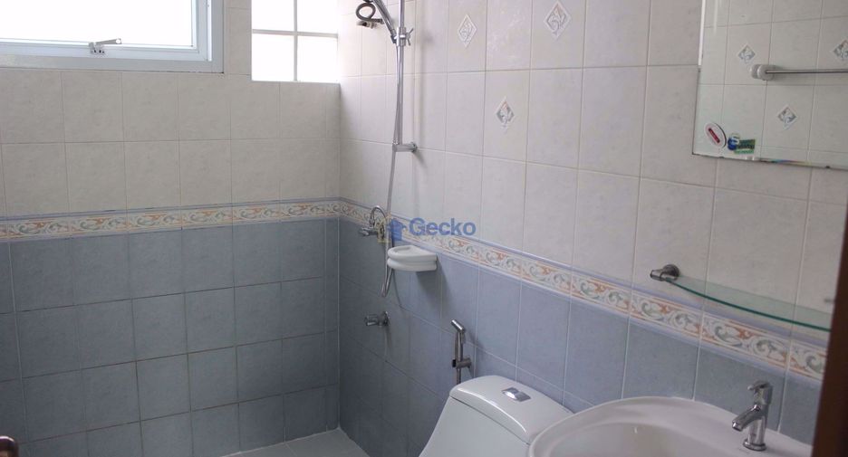 Haus zum Kauf mit 3 Zimmer in Bang Lamung, Chonburi