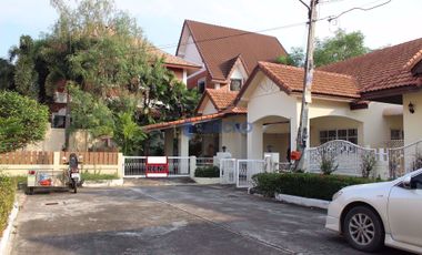 For sale 3 bedrooms house in East Pattaya, Pattaya