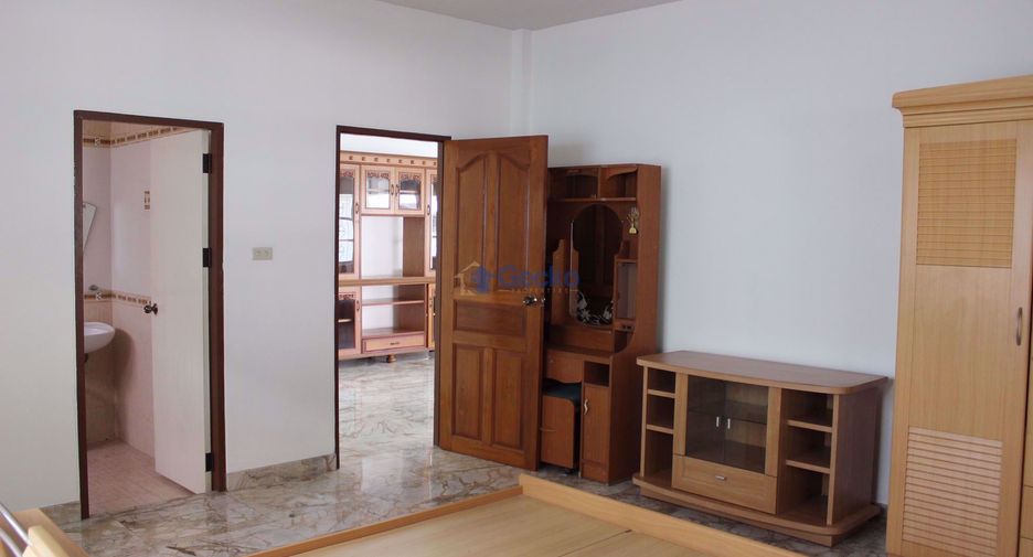 Haus zum Kauf mit 3 Zimmer in Bang Lamung, Chonburi