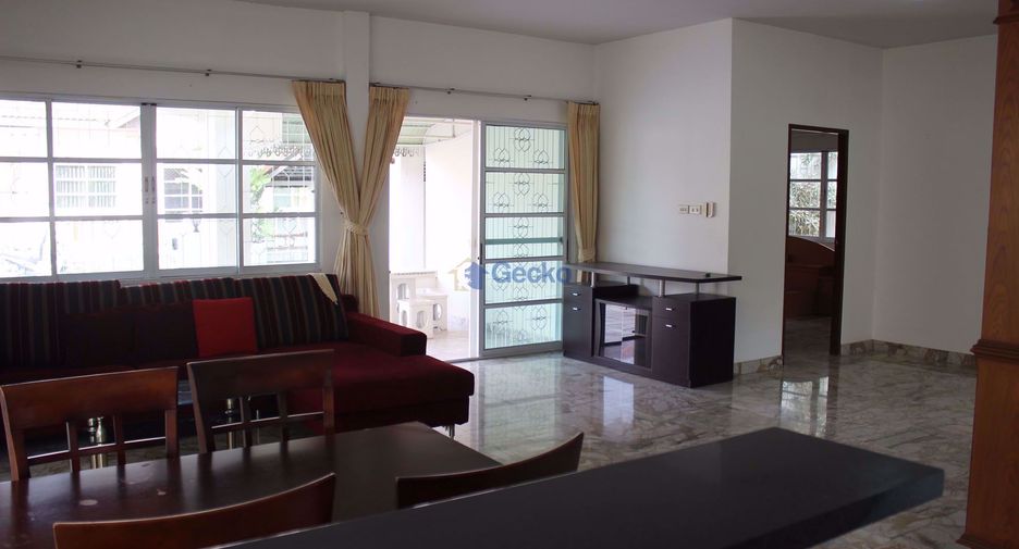 Haus zum Kauf mit 3 Zimmer in Bang Lamung, Chonburi