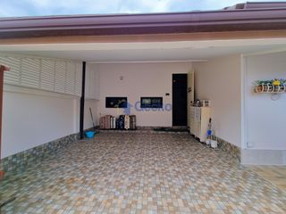Haus zum Kauf mit 2 Zimmer in Bang Lamung, Chonburi