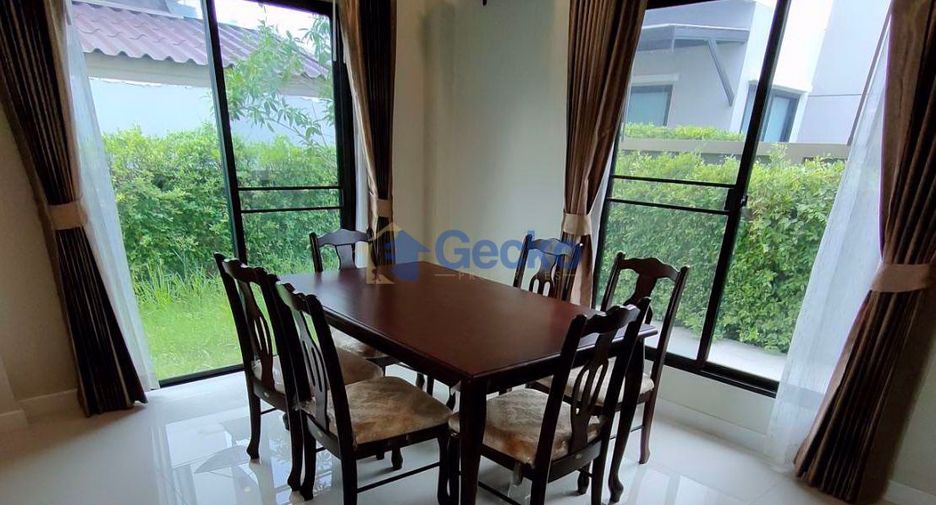 For sale 3 bedrooms house in East Pattaya, Pattaya