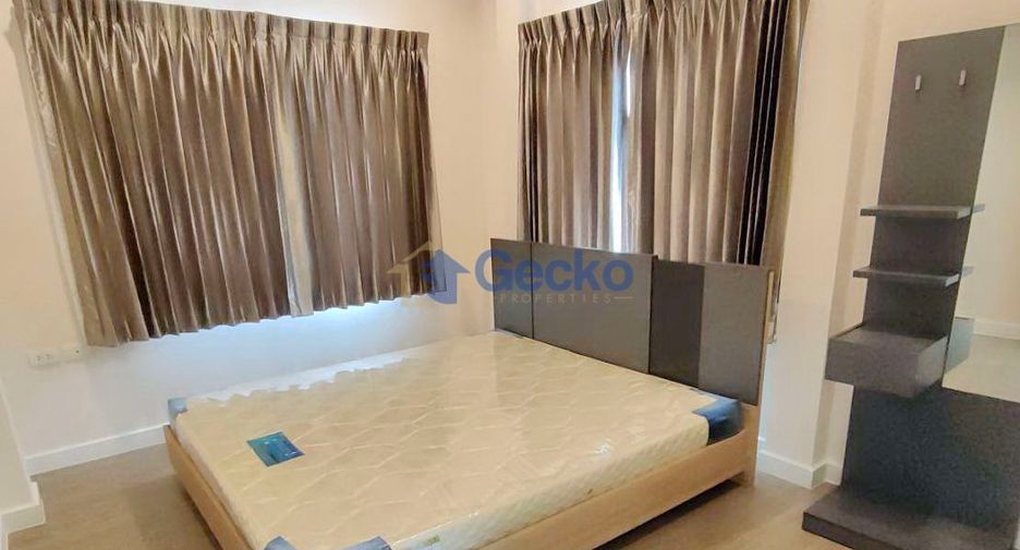 For sale 3 bedrooms house in East Pattaya, Pattaya