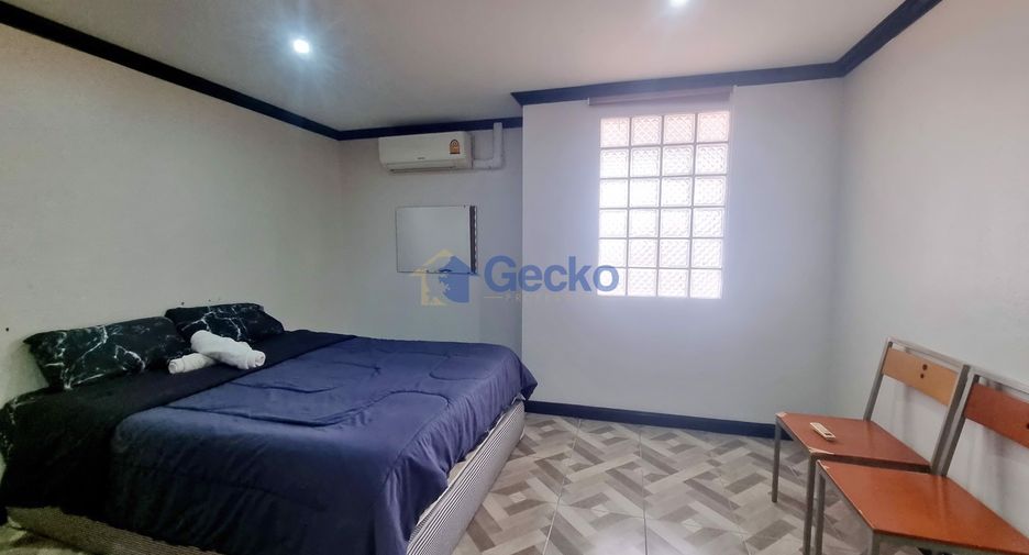 For rent 2 bedrooms condo in Pratumnak, Pattaya