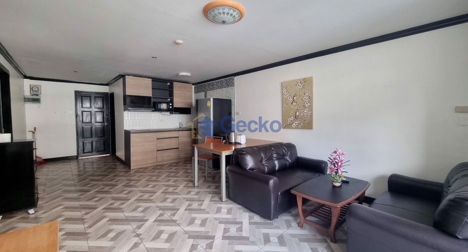 For rent 2 bedrooms condo in Pratumnak, Pattaya