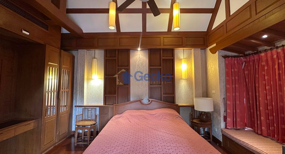 Casa en alquiler de 4 habitaciones en Jomtien, Pattaya