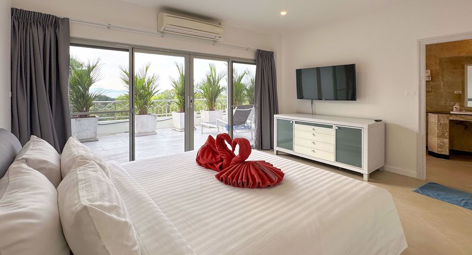 Condo en venta de 4 habitaciones en Pratumnak, Pattaya