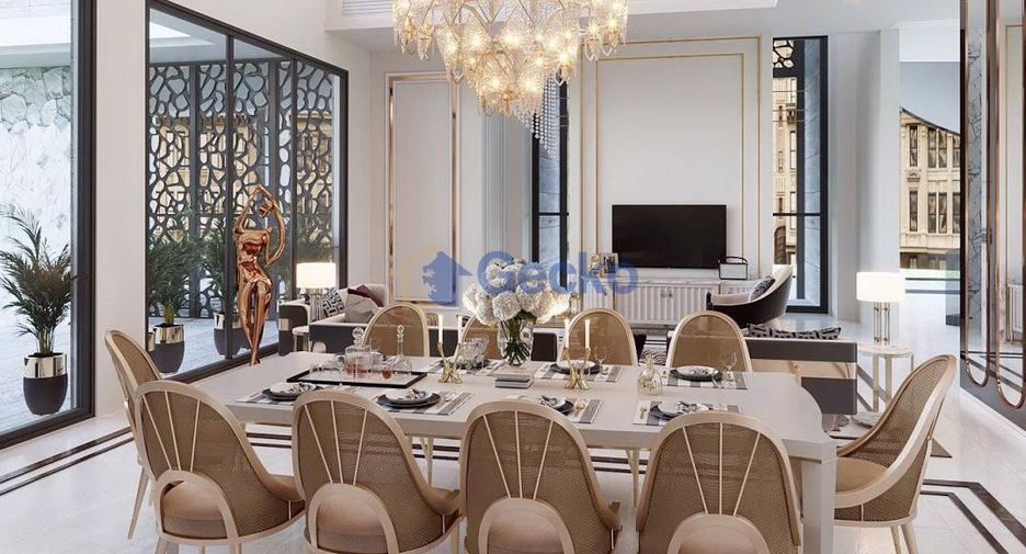 For sale 4 bedrooms house in East Pattaya, Pattaya