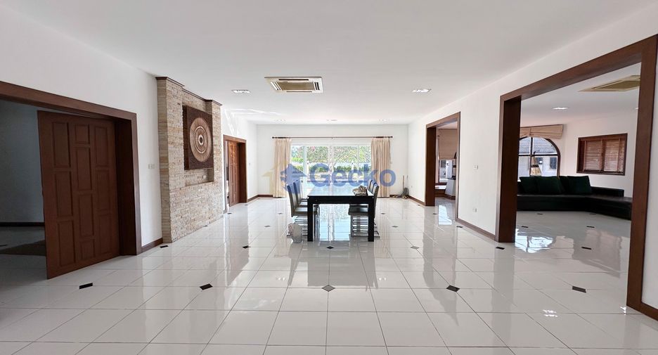 Haus zur Miete mit 5 Zimmer in East Pattaya, Pattaya