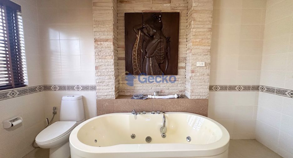 Haus zur Miete mit 5 Zimmer in East Pattaya, Pattaya