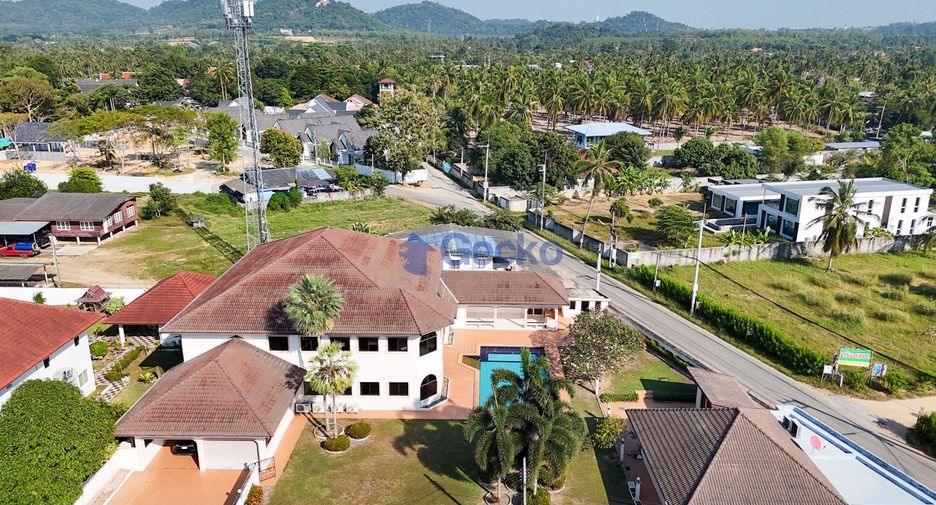 Haus zur Miete mit 5 Zimmer in East Pattaya, Pattaya