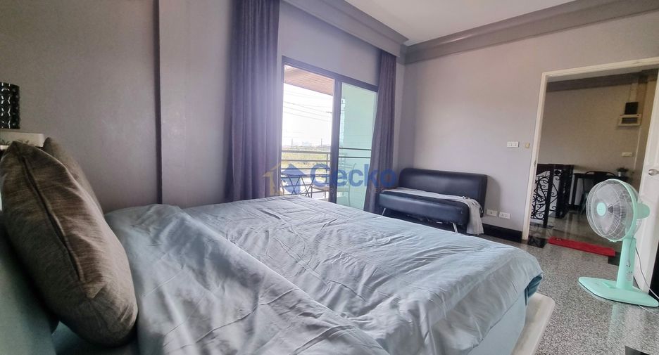 For rent 4 bedrooms house in Central Pattaya, Pattaya