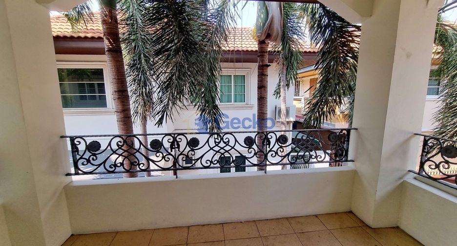 For rent 4 bedrooms house in Central Pattaya, Pattaya