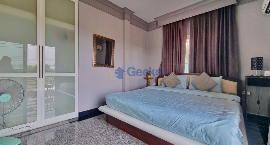 For rent 4 bedrooms house in Central Pattaya, Pattaya