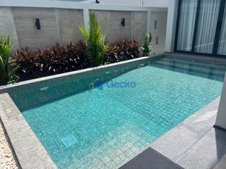 For sale 5 bedrooms house in Bang Lamung, Chonburi