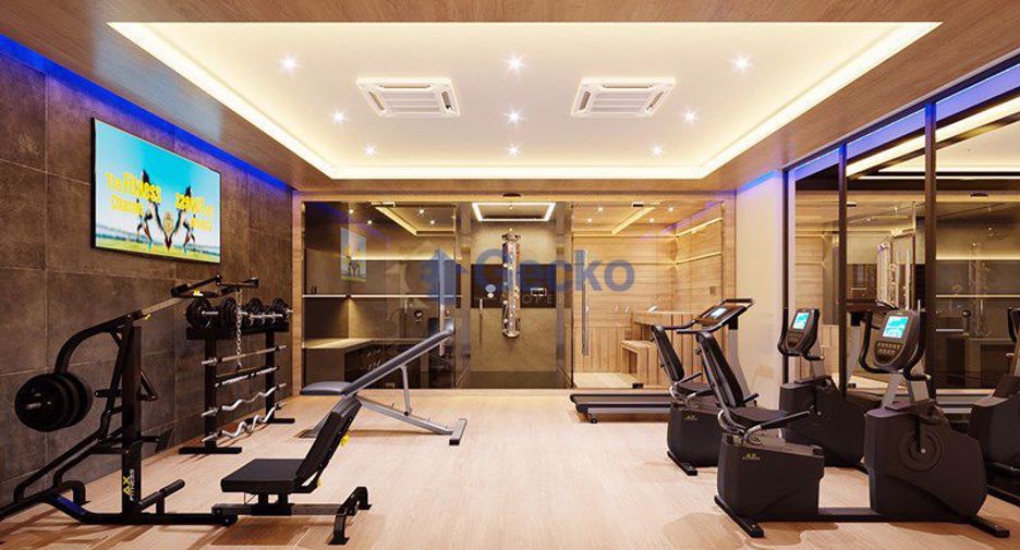 For sale 4 bedrooms house in Pratumnak, Pattaya