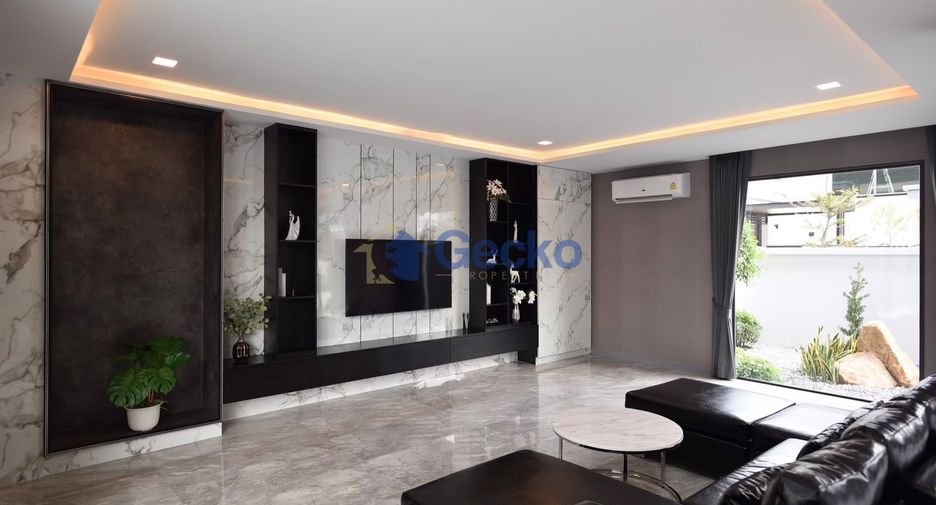 For rent 6 bedrooms house in East Pattaya, Pattaya