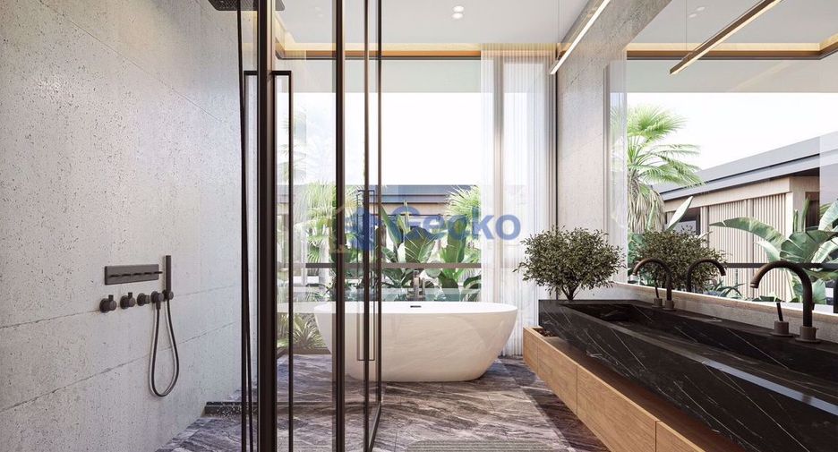 For sale 4 bedrooms house in East Pattaya, Pattaya