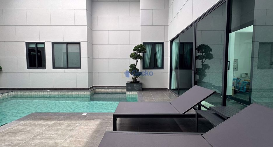 For sale 3 bedrooms house in East Pattaya, Pattaya